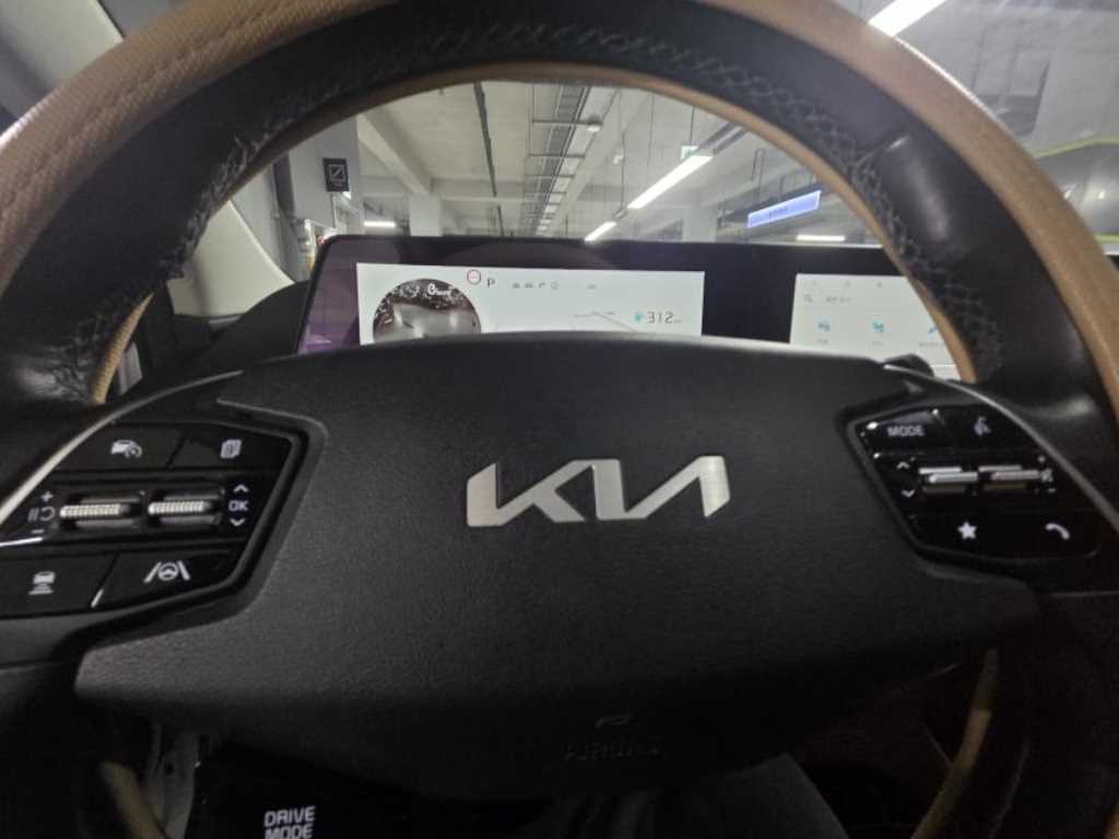 KIA EV6 2022 Blanco - Importación desde Corea - HF Imports Iquique - Foto 14