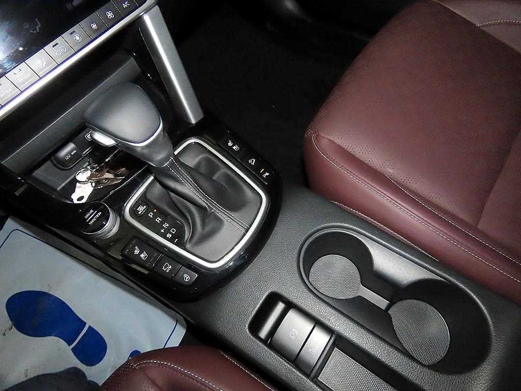 KIA Seltos - Vista 12