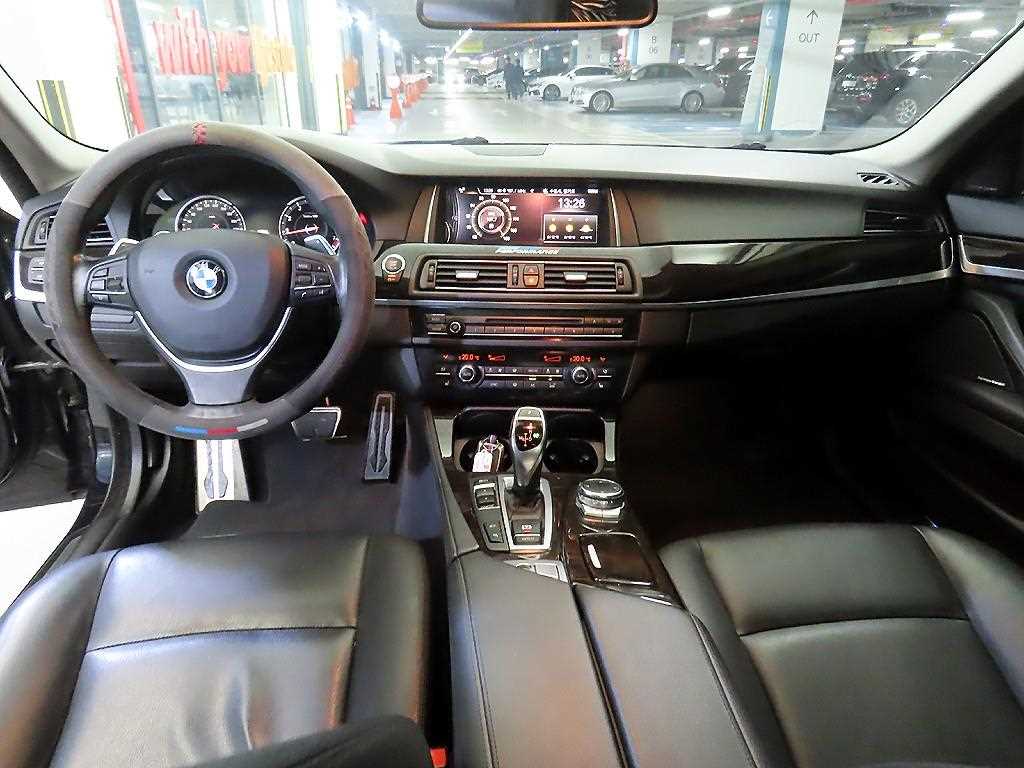 BMW 5 Series - Vista 12