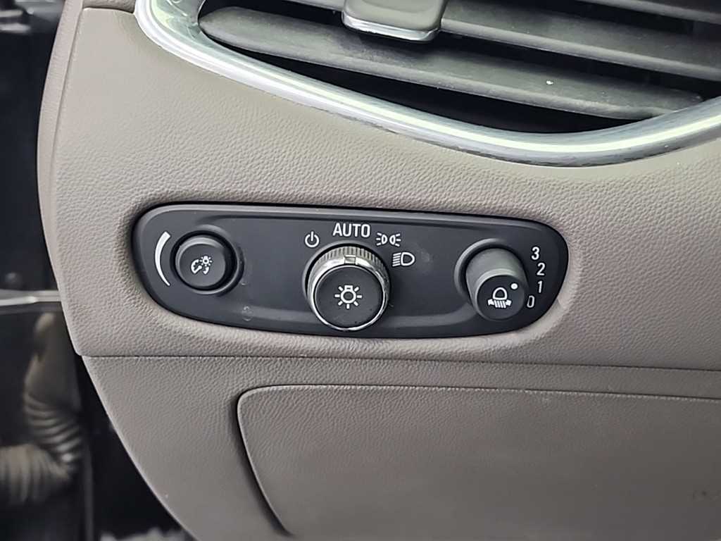 Chevrolet Malibu 2017 Negro - Importación desde Corea - HF Imports Iquique - Foto 18