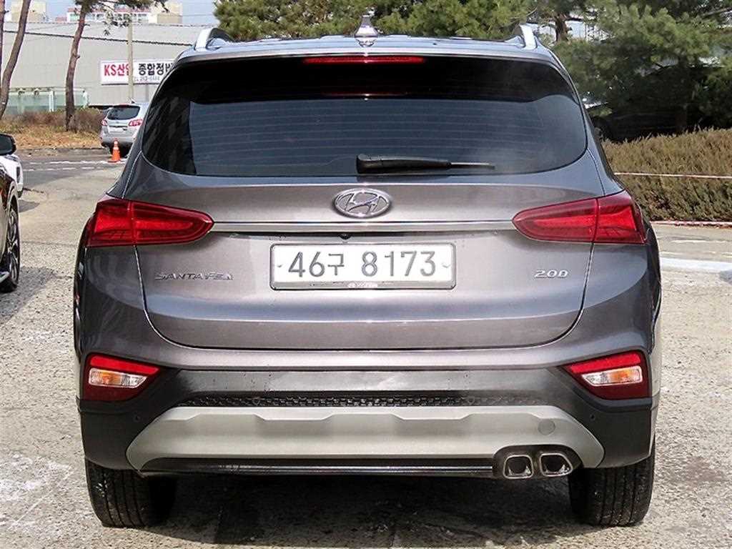 HYUNDAI Santa Fe - Vista 4