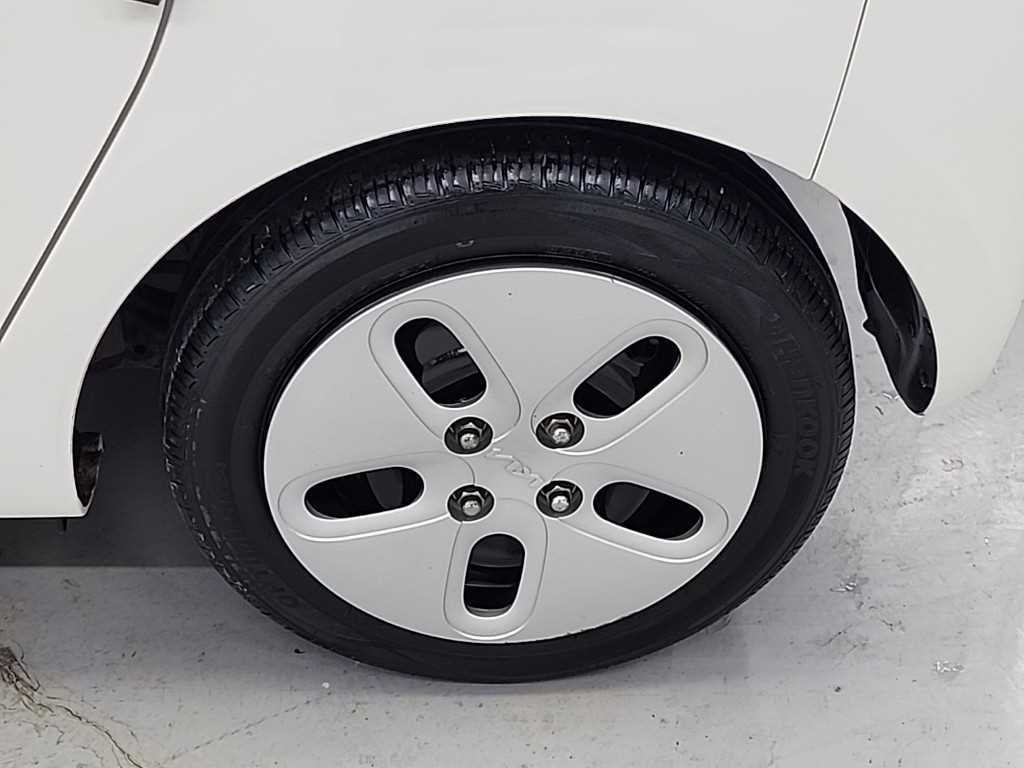 KIA Ray 2022 Blanco - Importación desde Corea - HF Imports Iquique - Foto 17