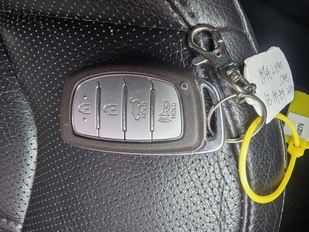 HYUNDAI Tucson 2014 Plateado - Importación desde Corea - HF Imports Iquique - Foto 17