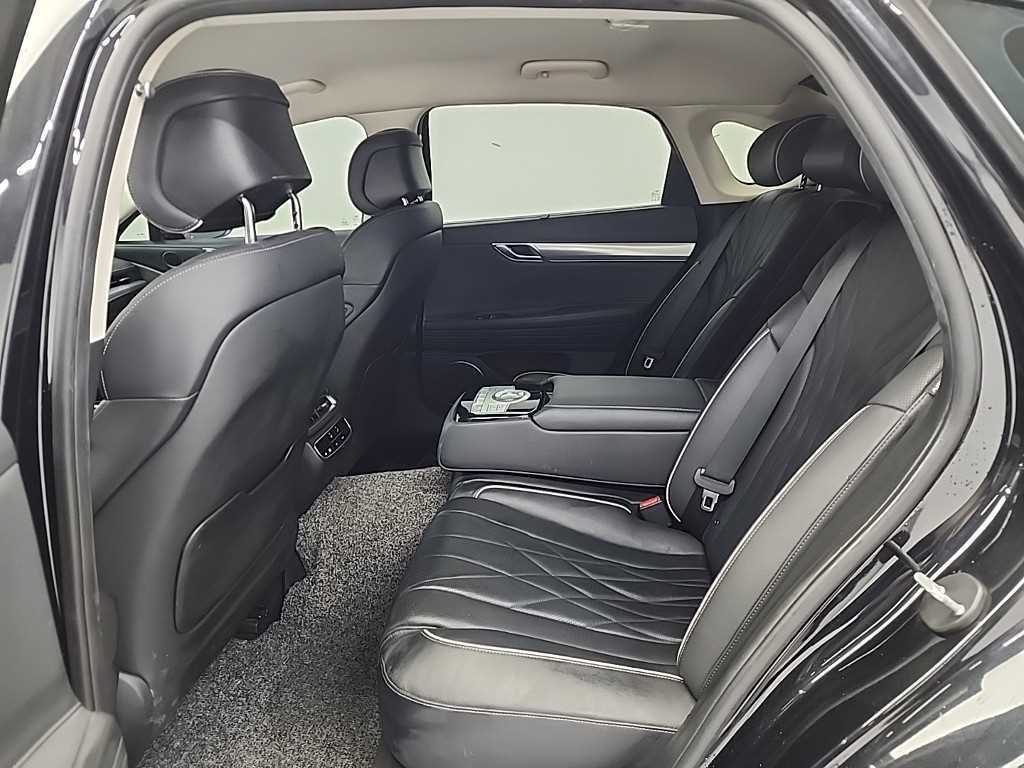 Genesis G80 - Vista 12