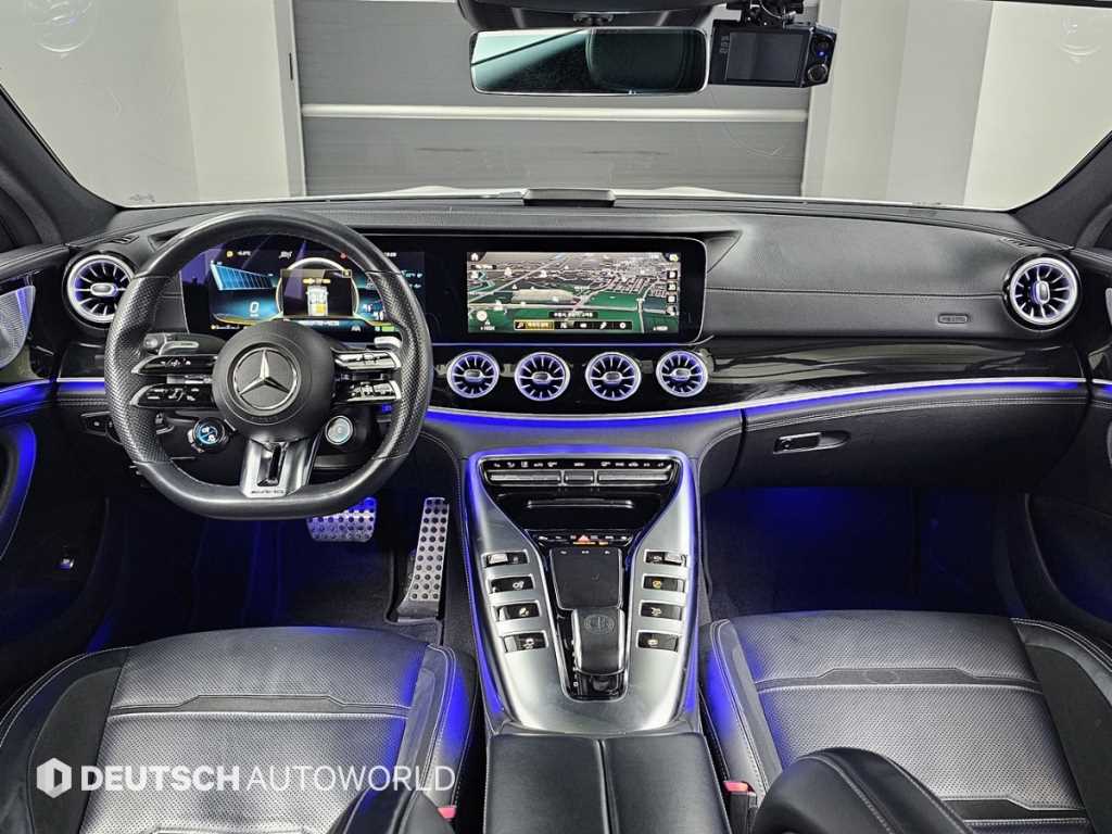 Mercedes Benz AMG GT - Vista 7