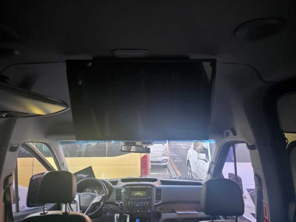 HYUNDAI Solati - Vista 8