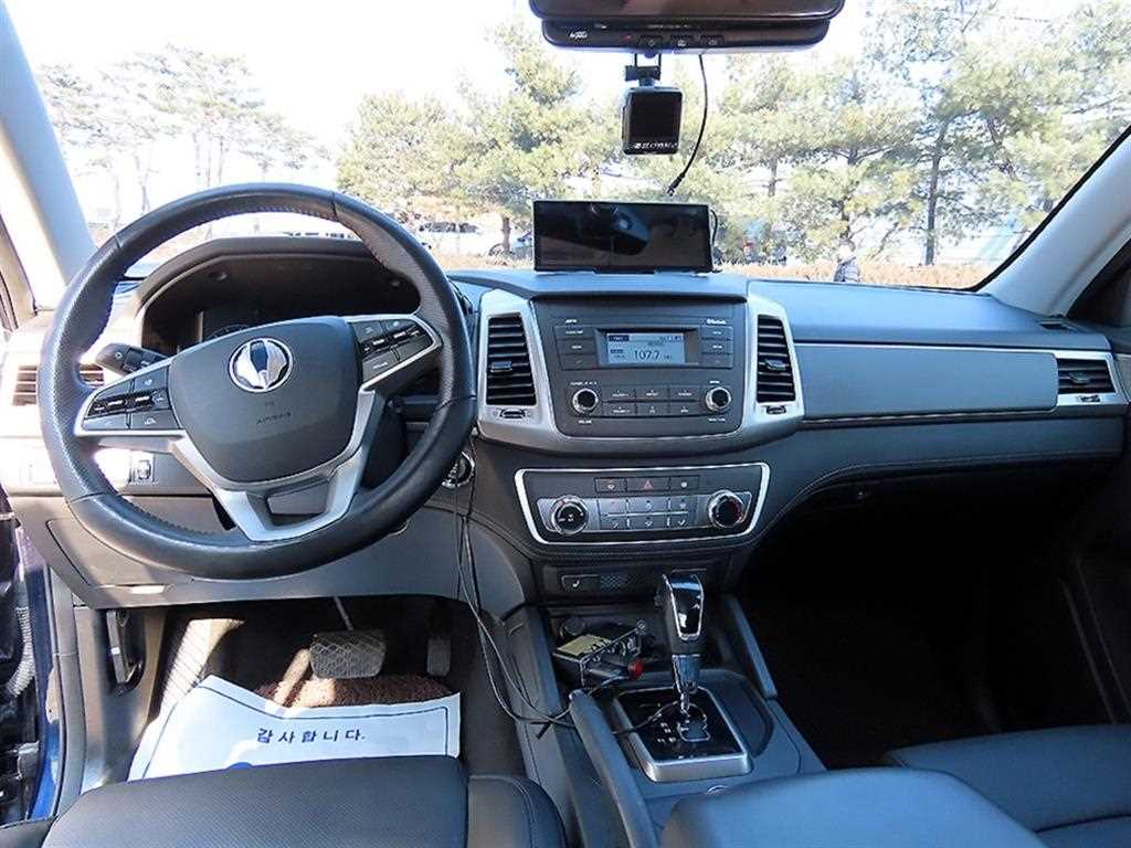 Ssangyong Rexton - Vista 7