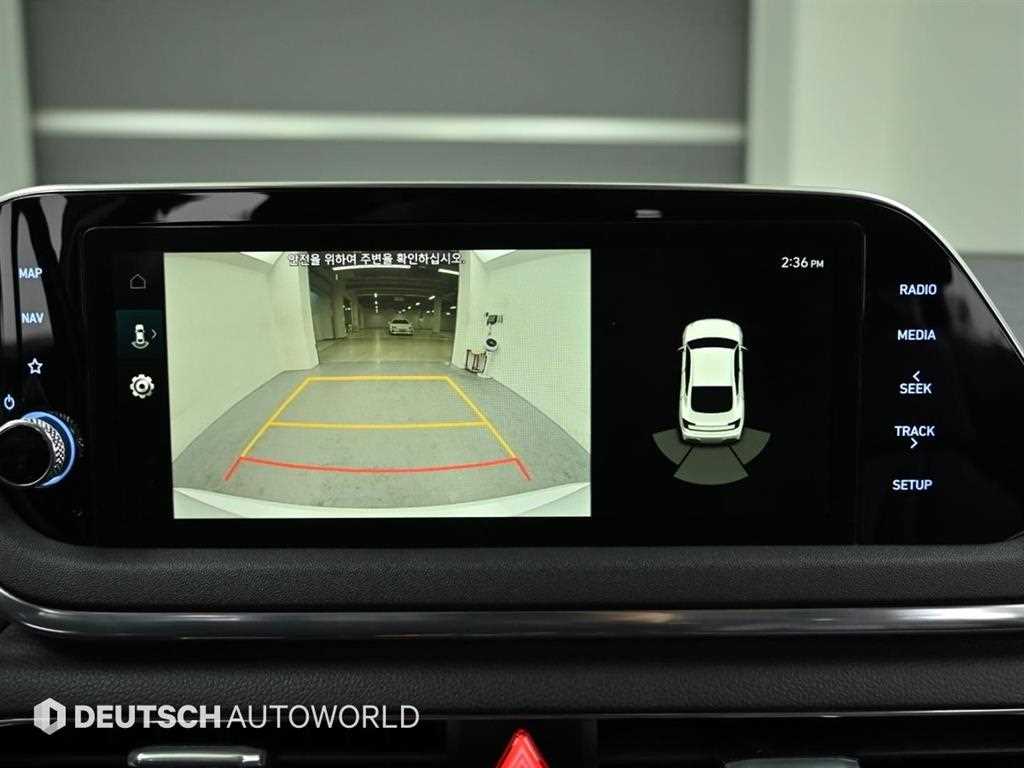 HYUNDAI Sonata - Vista 9