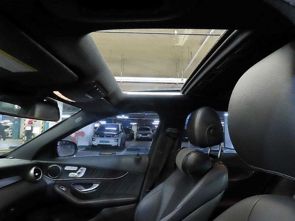 Mercedes Benz C Class 2017 Negro - Importación desde Corea - HF Imports Iquique - Foto 17