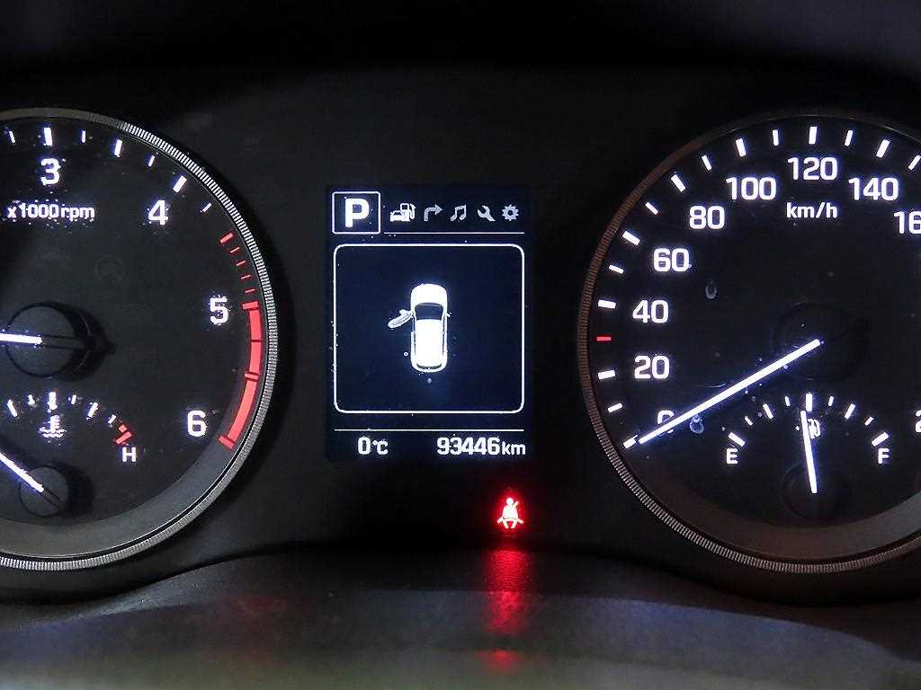 HYUNDAI Tucson - Vista 9