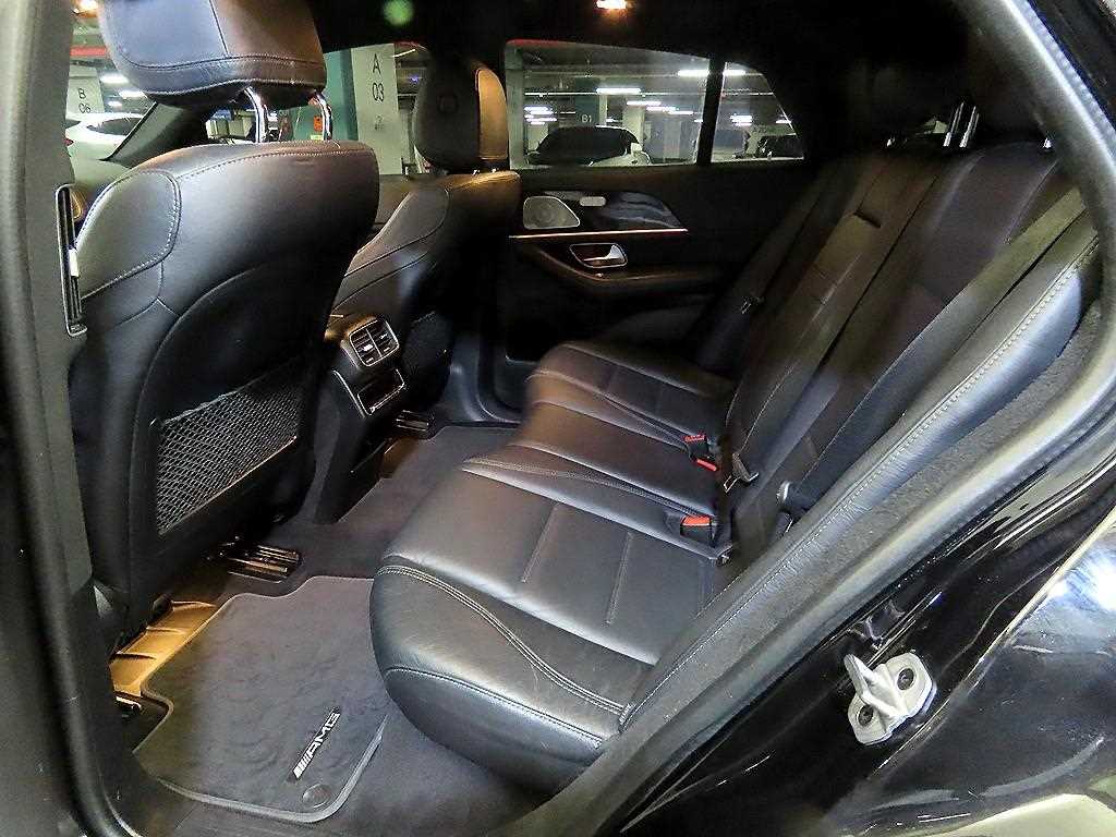 Mercedes Benz GLE Class - Vista 7