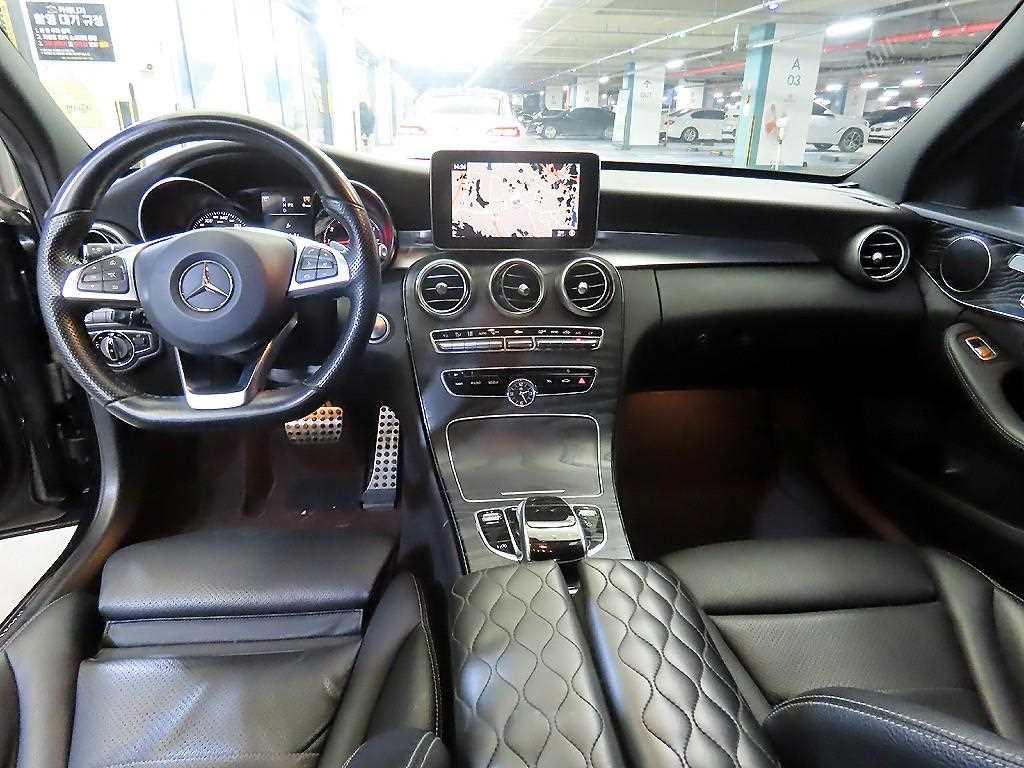 Mercedes Benz C Class - Vista 10