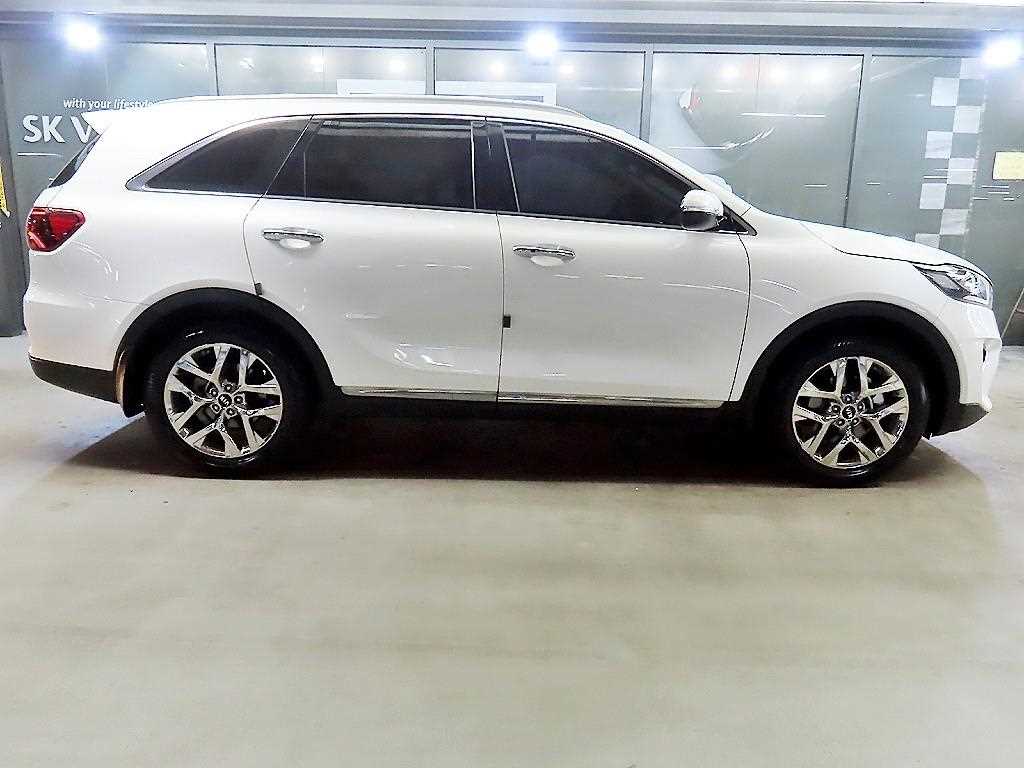 KIA Sorento - Vista 3