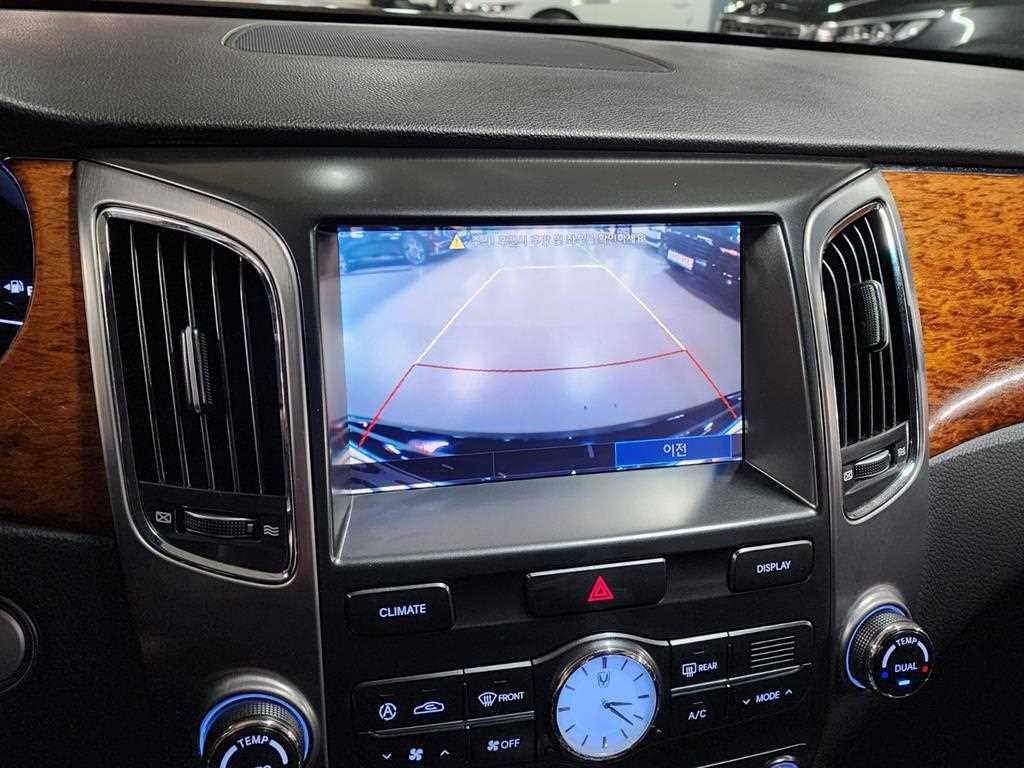 HYUNDAI Equus 2010 Negro - Importación desde Corea - HF Imports Iquique - Foto 13