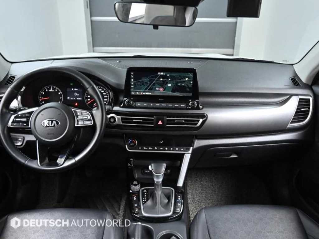 KIA Seltos - Vista 7