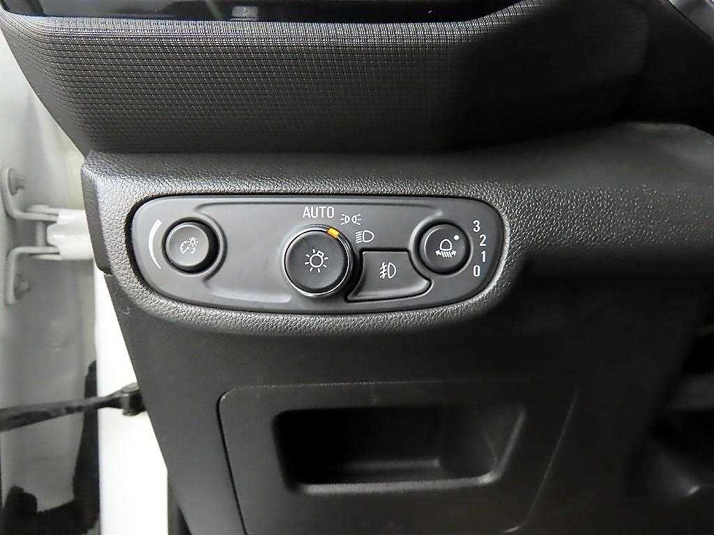 Chevrolet Trail Blazer 2022 Blanco - Importación desde Corea - HF Imports Iquique - Foto 13