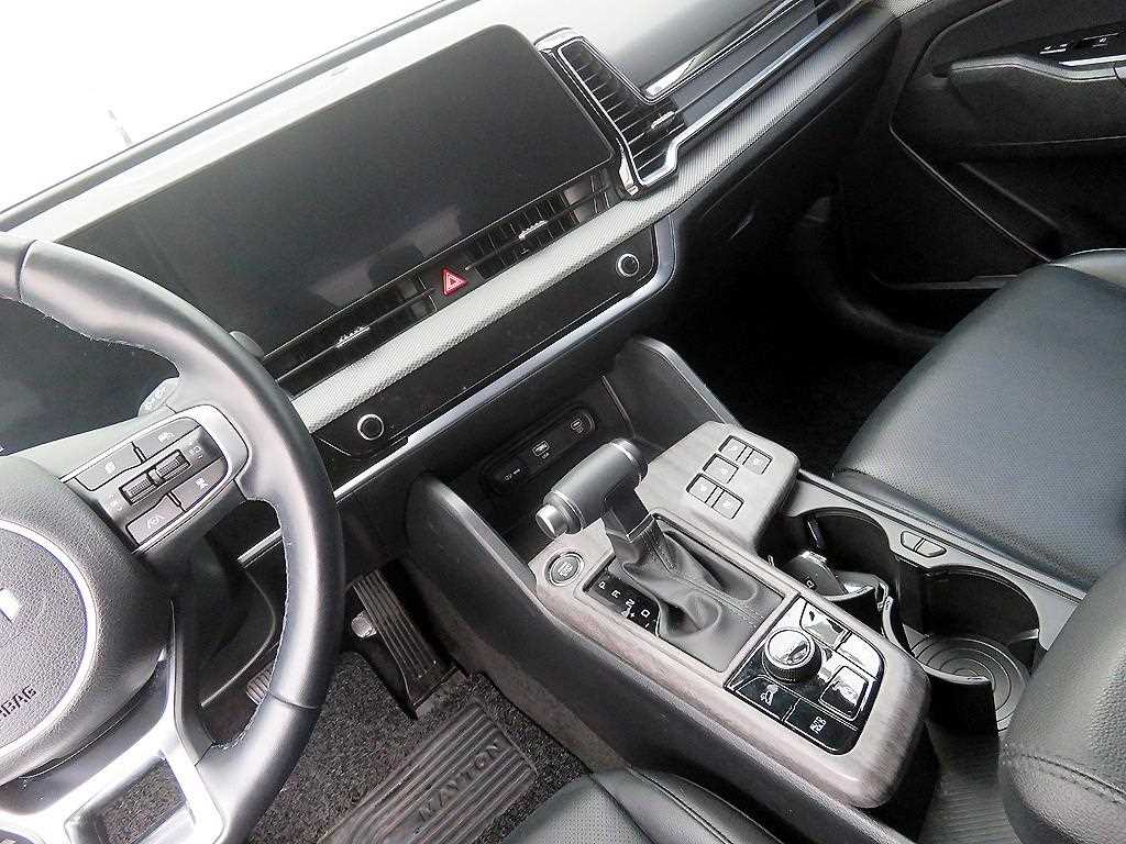 KIA Sportage - Vista 11