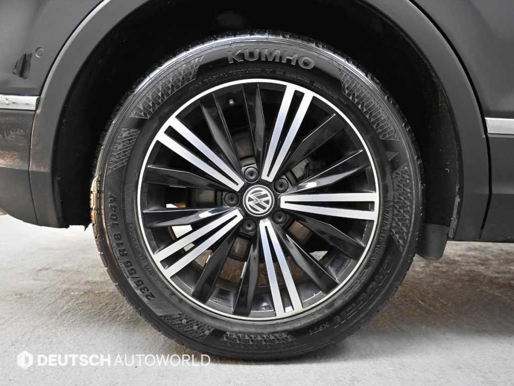 Volkswagen Tiguan - Vista 5