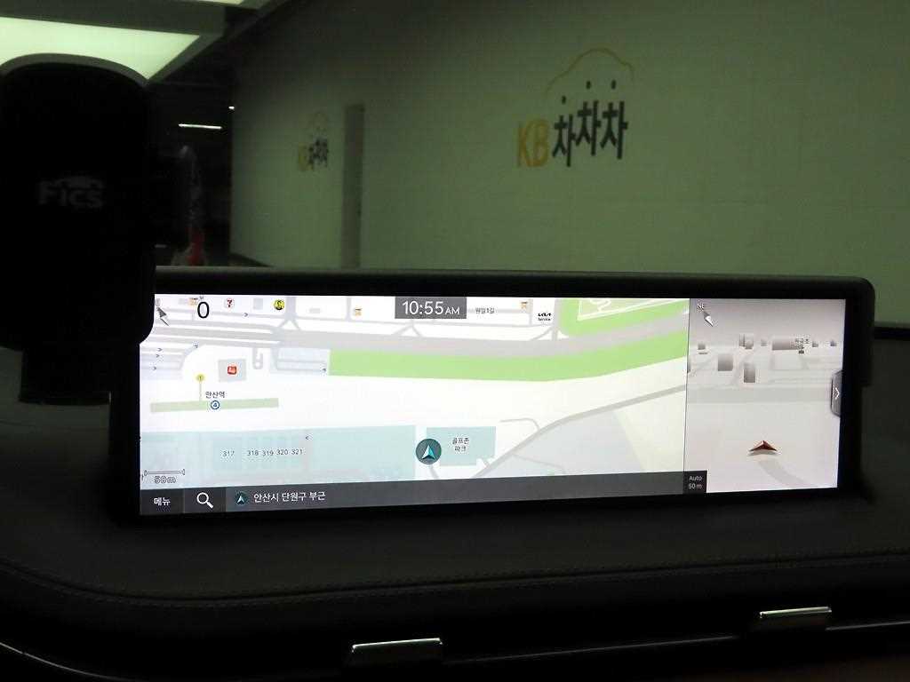 Genesis GV70 - Vista 8