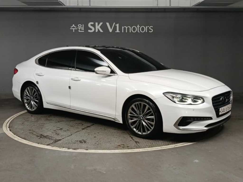 HYUNDAI Grandeur - Vista 5