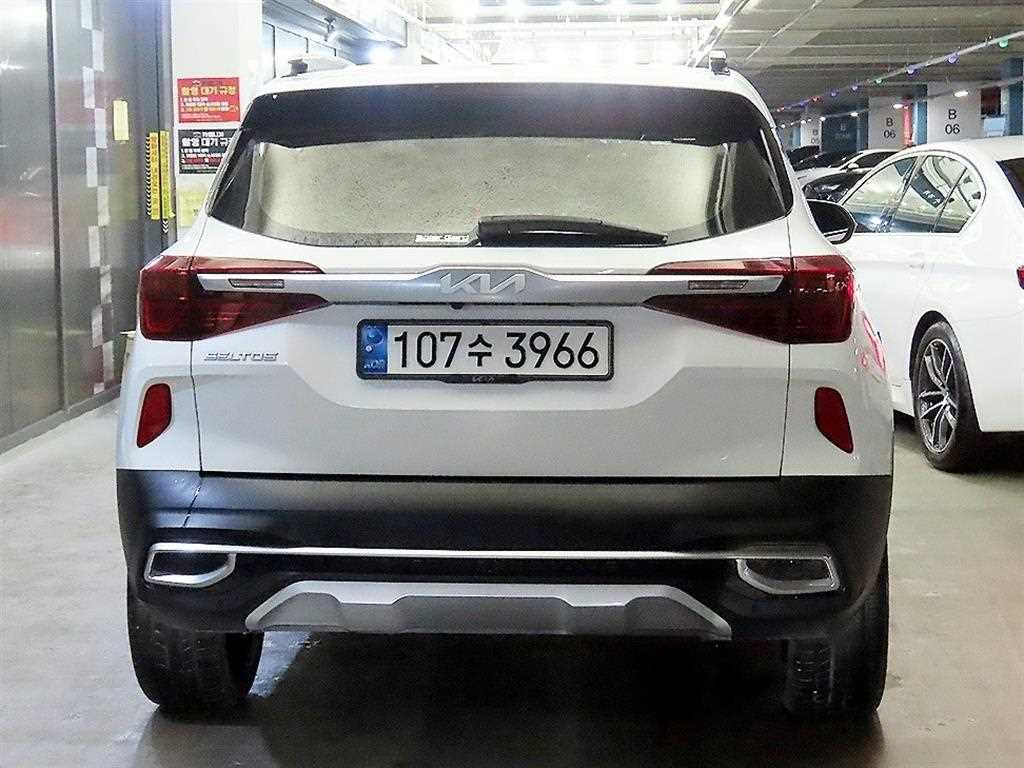 KIA Seltos - Vista 5