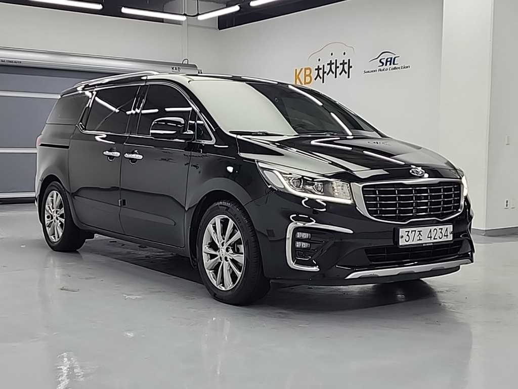 KIA Carnival - Vista 4