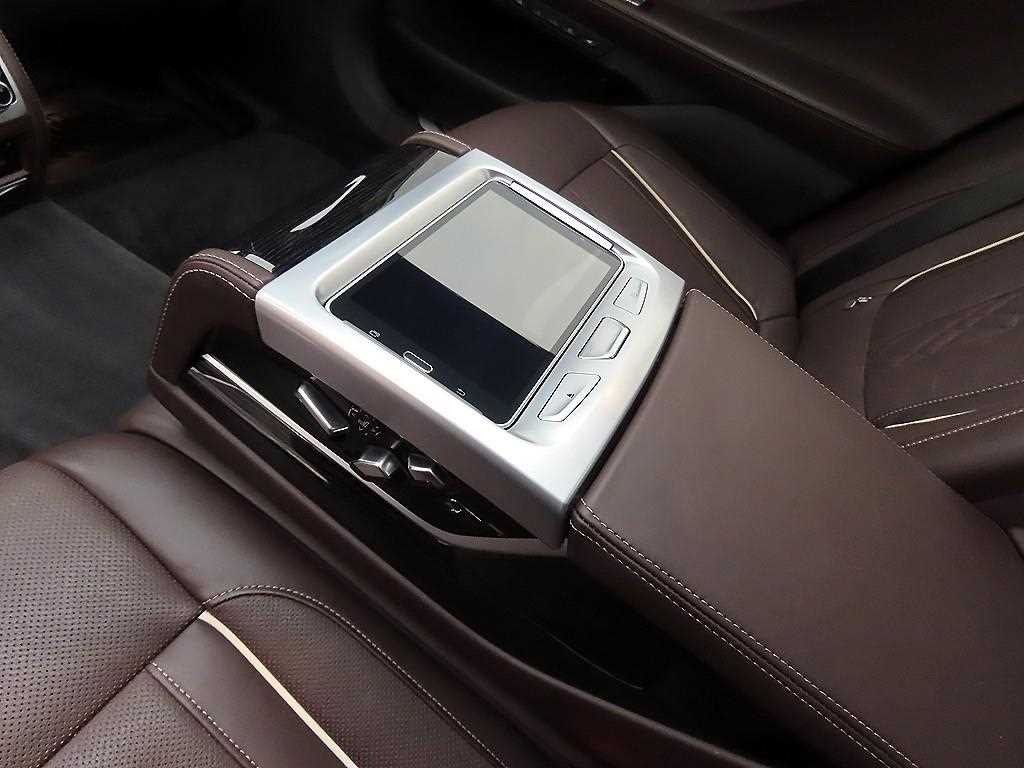 BMW 7 Series 2019 Negro - Importación desde Corea - HF Imports Iquique - Foto 15