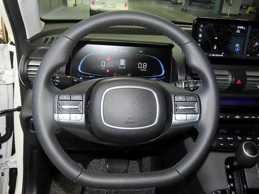 HYUNDAI Casper - Vista 8