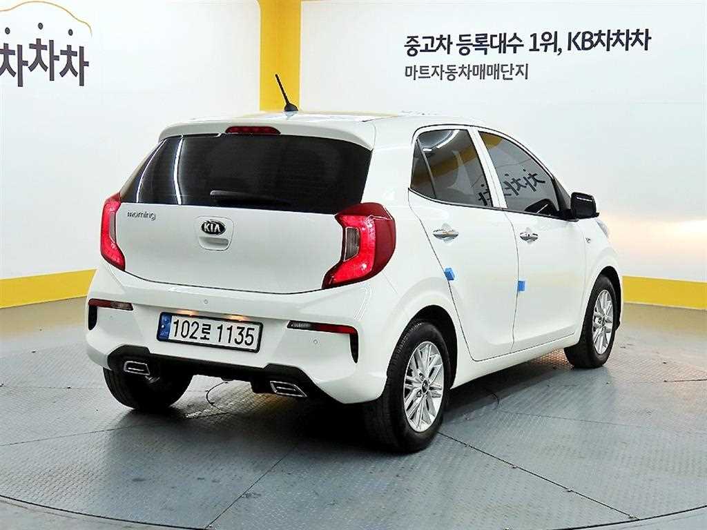 KIA Morning - Vista 4