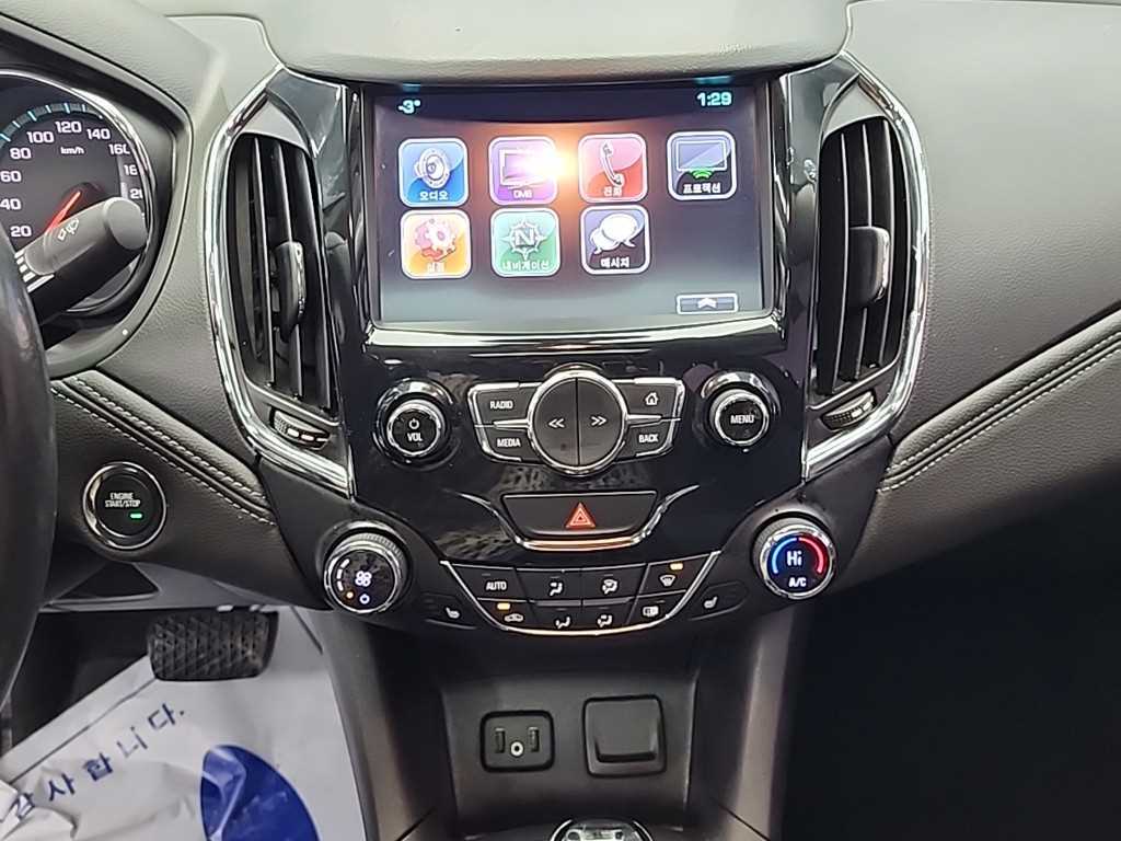 Chevrolet Cruise - Vista 10