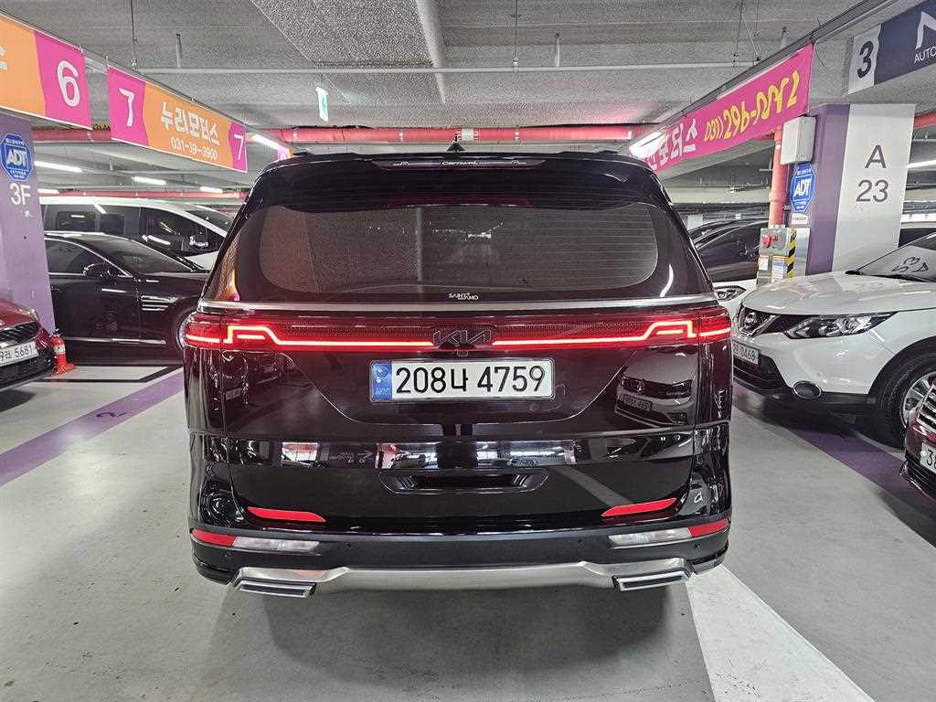 KIA Carnival - Vista 6