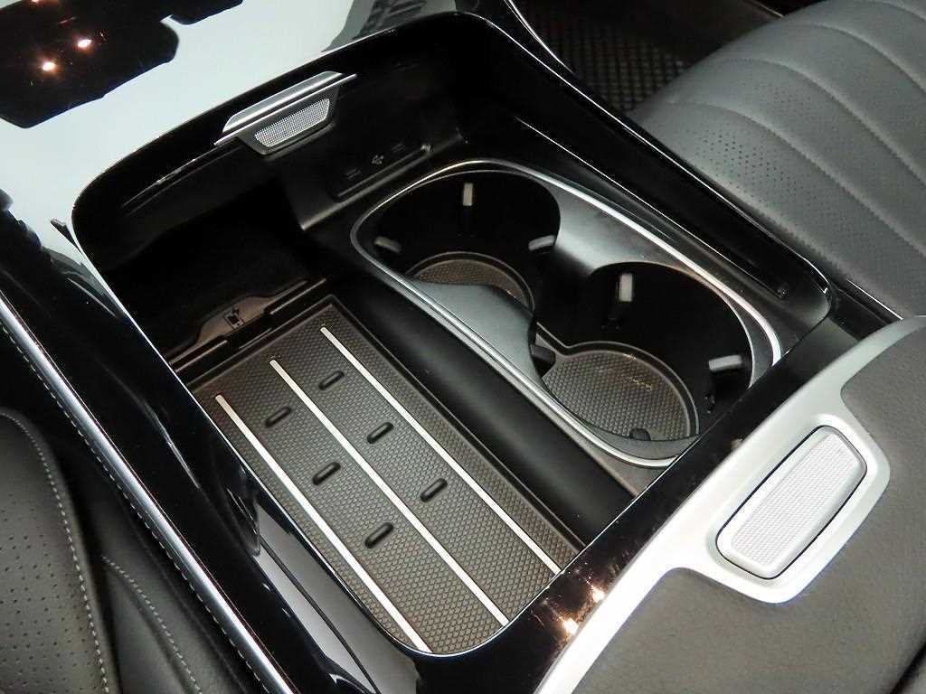 Mercedes Benz S Class - Vista 10