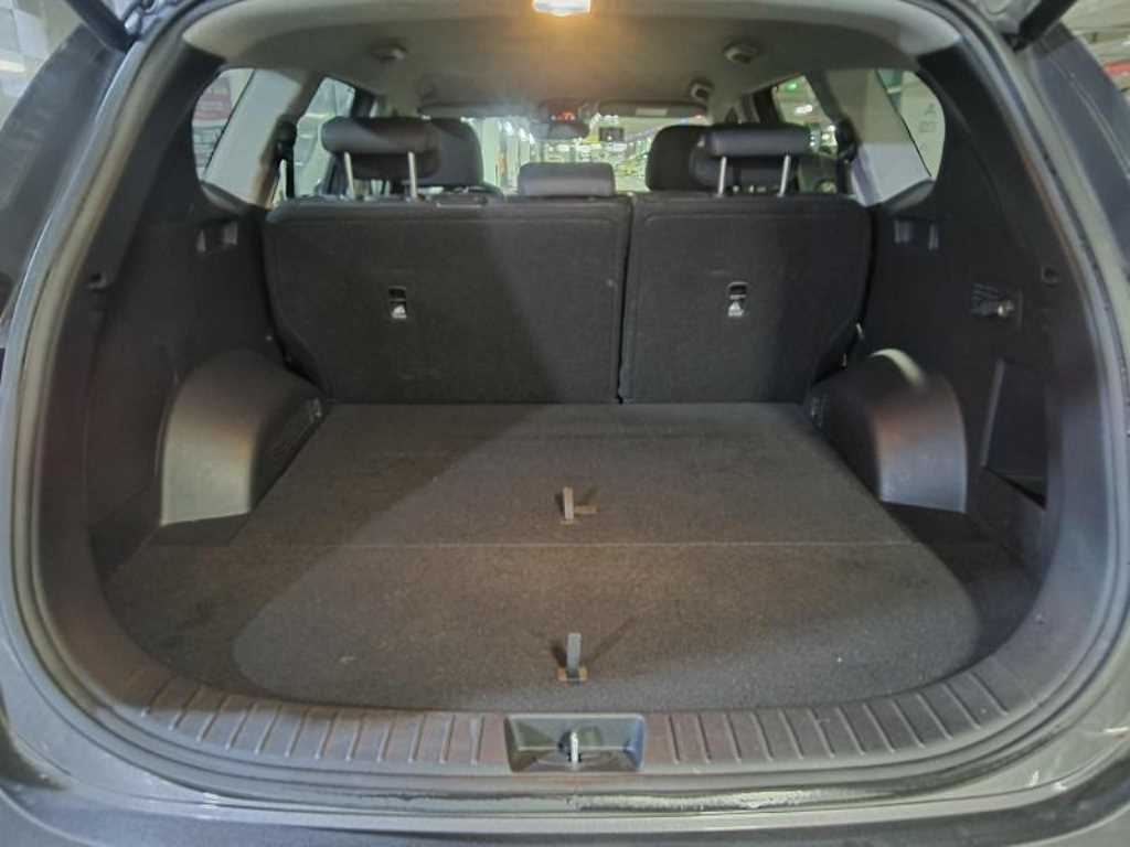 HYUNDAI Santa Fe - Vista 6