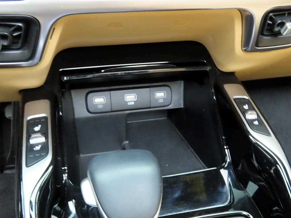 KIA Sorento - Vista 10