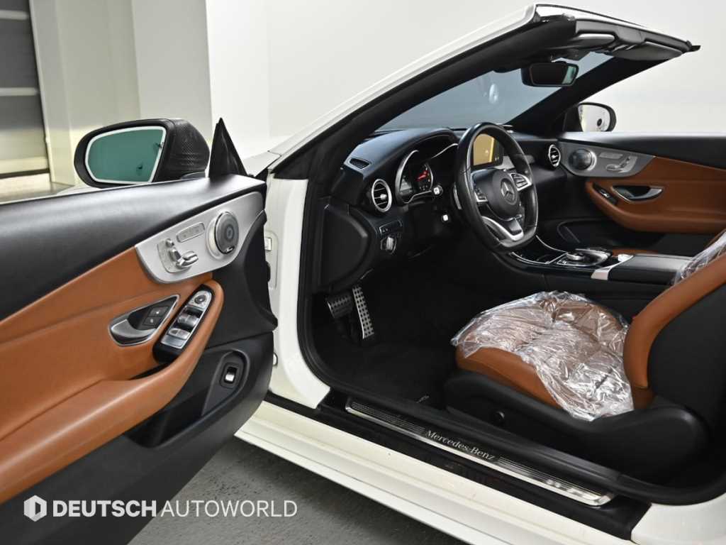 Mercedes Benz C Class - Vista 11