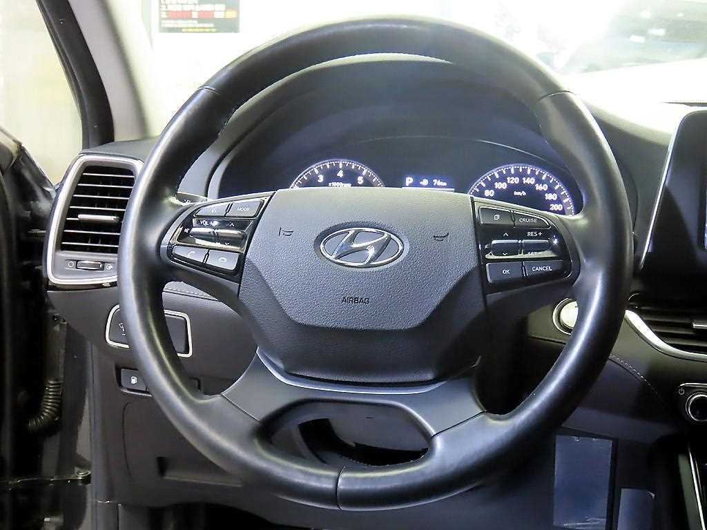 HYUNDAI Grandeur - Vista 8