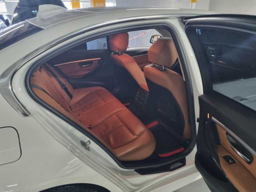 BMW 3 series - Vista 5