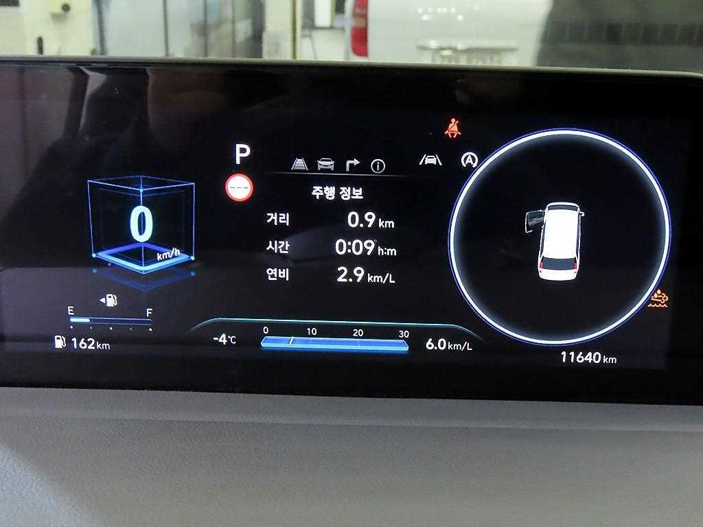 HYUNDAI Staria - Vista 9