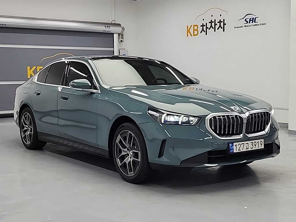 BMW 5 Series - Vista 4