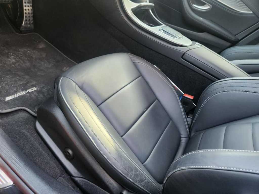 Mercedes Benz E class - Vista 5