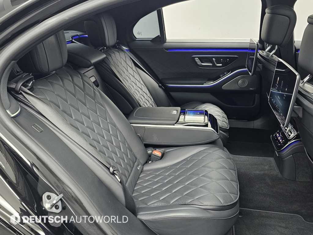 Mercedes Benz S Class - Vista 12