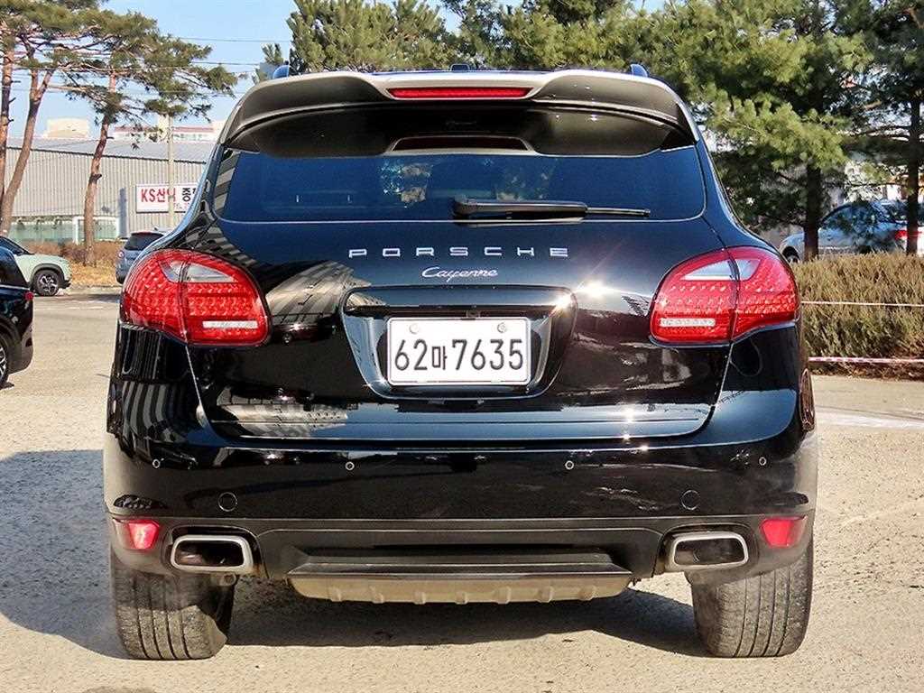 Porsche Cayenne - Vista 4