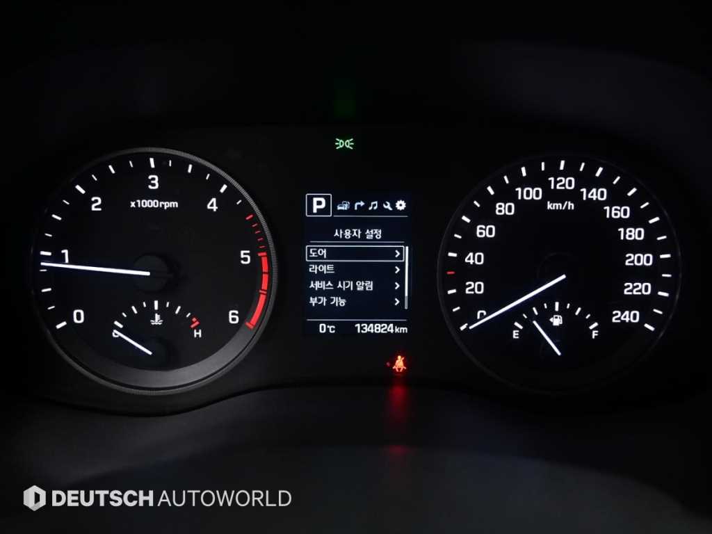 HYUNDAI Tucson - Vista 8