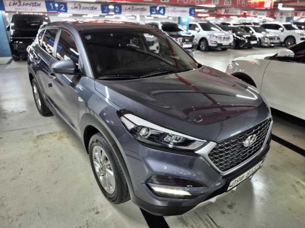 HYUNDAI Tucson - Vista 6