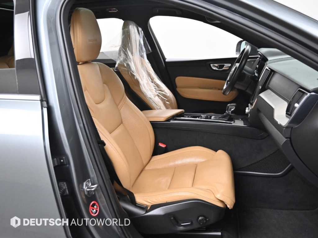 Volvo XC60 - Vista 10