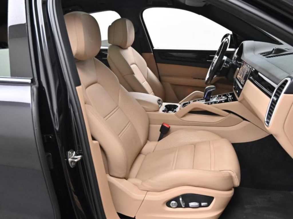 Porsche Cayenne - Vista 10