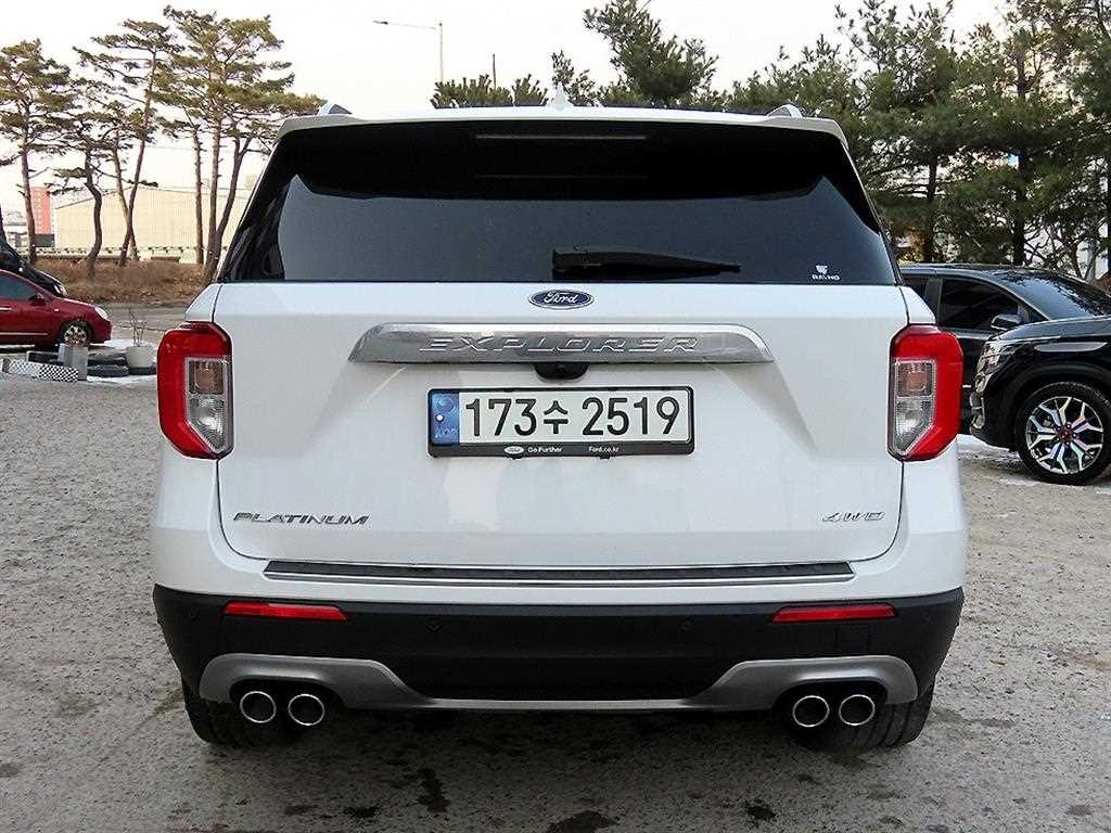 Ford Explorer - Vista 4