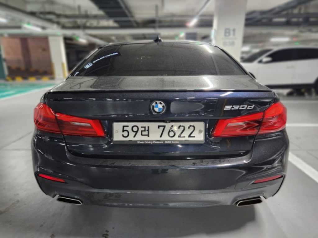 BMW 5 Series - Vista 2