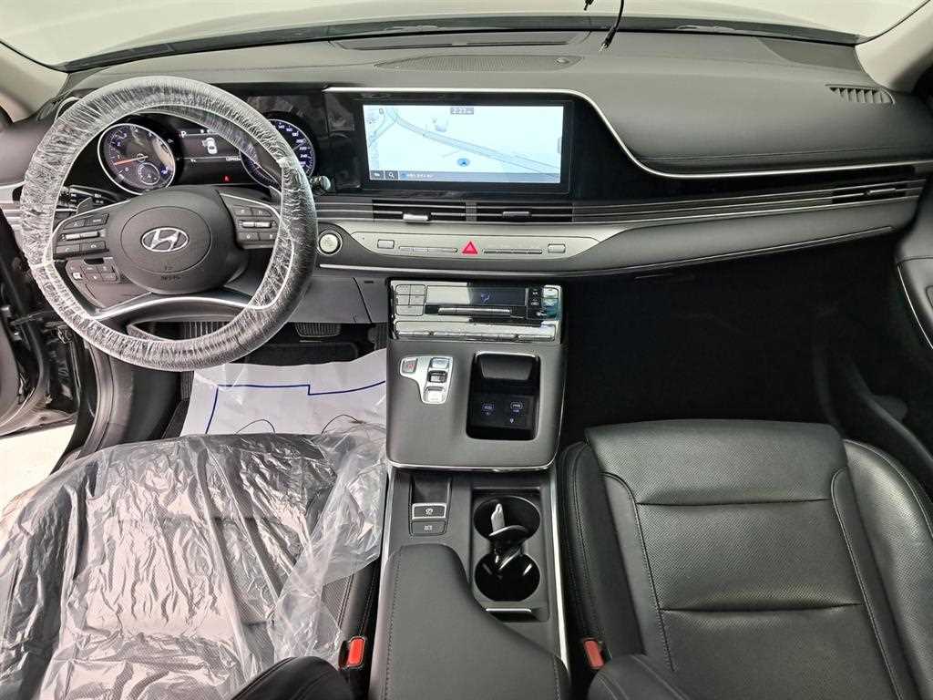 HYUNDAI Grandeur - Vista 6