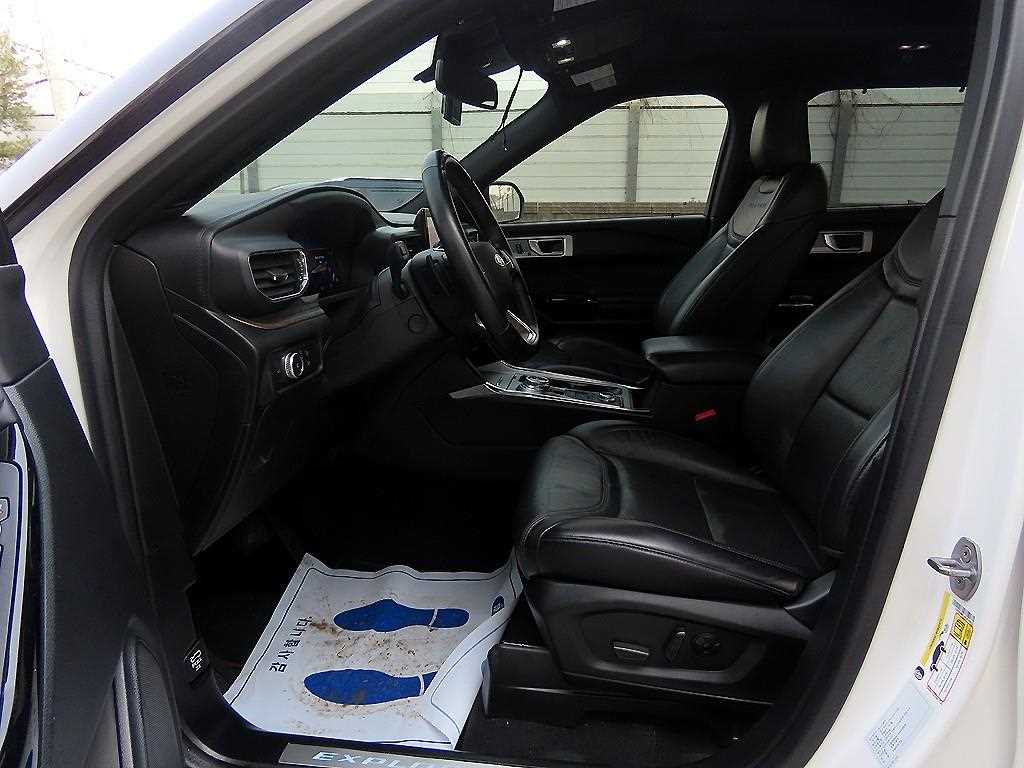 Ford Explorer - Vista 5